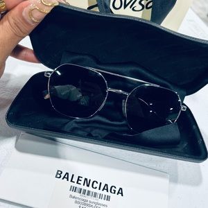 Authentic women balenciaga sunglasses